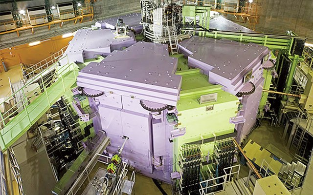 Superconducting Magnet for Scientific Research
